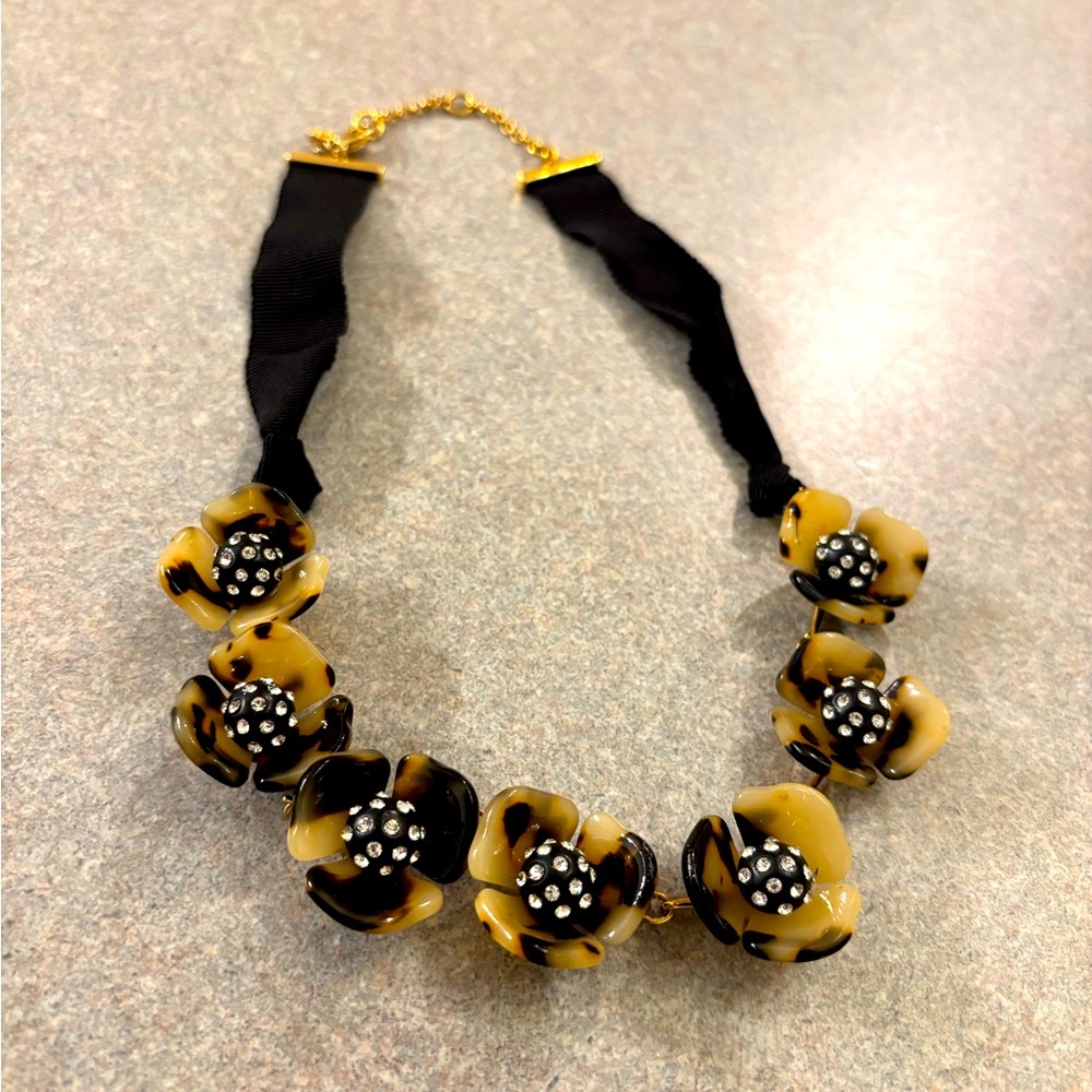 Ann Taylor Acrylic Flower Bib Necklace